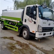 8吨洒水车8立方喷洒车厂家报价价格表